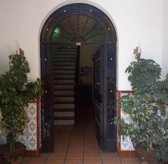 פנסיון La Posada De Eustaquio