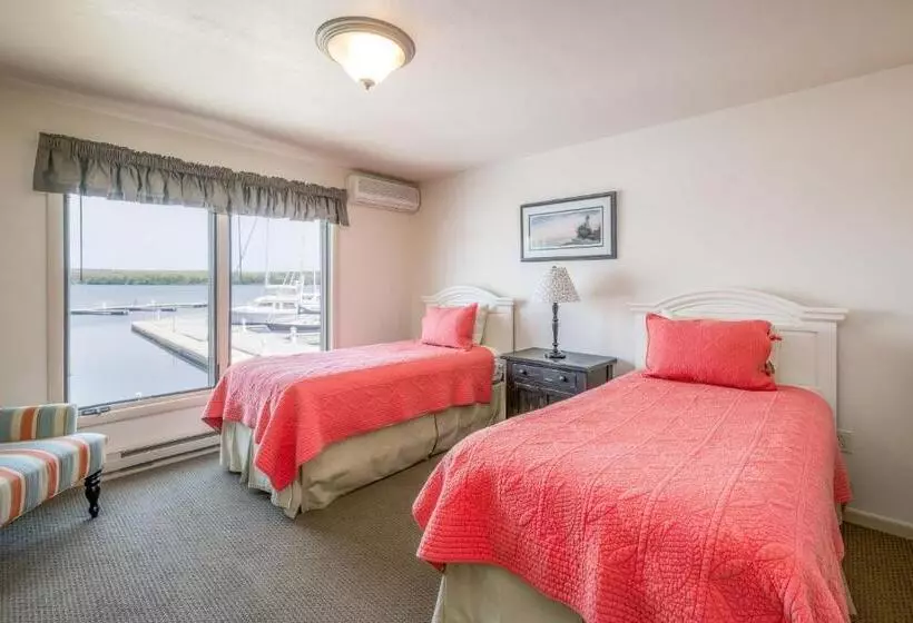 ユースホステル Harbor Guest House