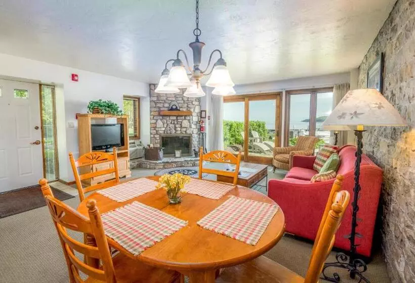 ユースホステル Harbor Guest House