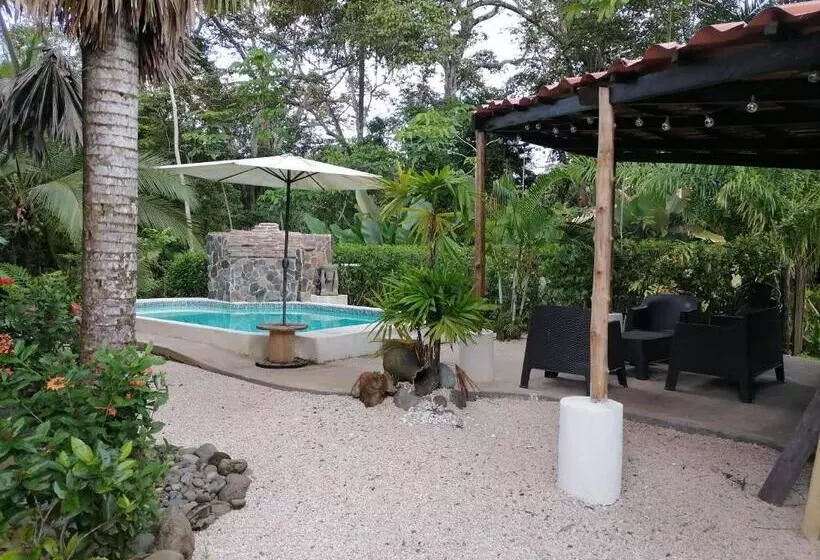 Aamiaismajoitus (B&B) Casa El Colibrí