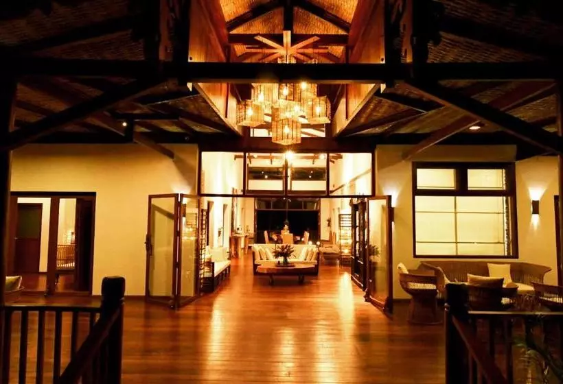 تختخواب و صبحانه Lakeview Lodge Ngapali