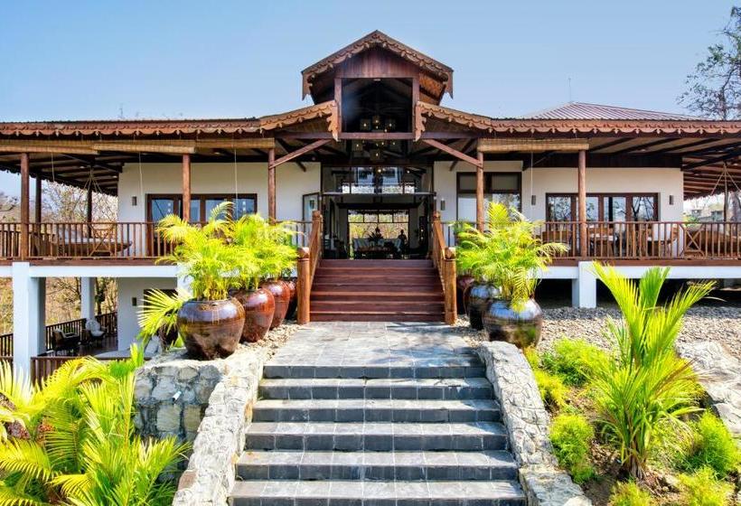 تختخواب و صبحانه Lakeview Lodge Ngapali