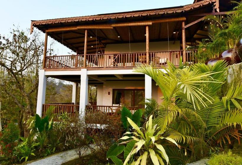 تختخواب و صبحانه Lakeview Lodge Ngapali