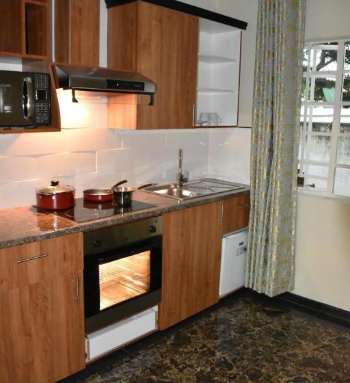 هتل Annavilla7 Lilongwe Apart