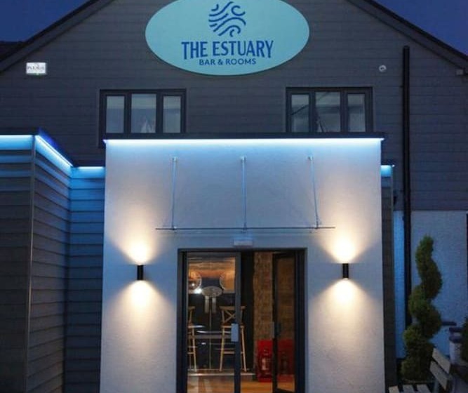 Hotel The Estuary A Bar With Rooms