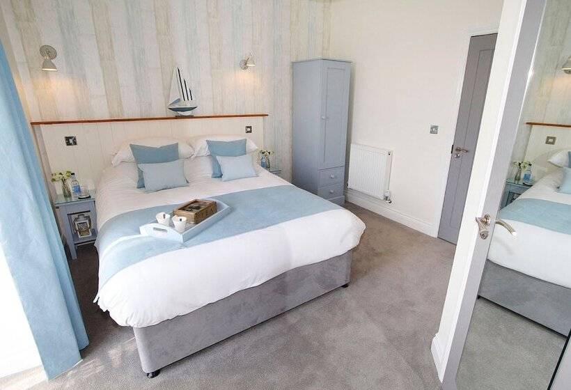 Hotel The Estuary A Bar With Rooms