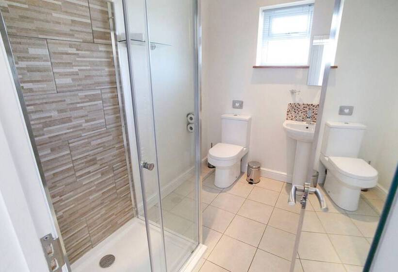 Hotel The Estuary A Bar With Rooms