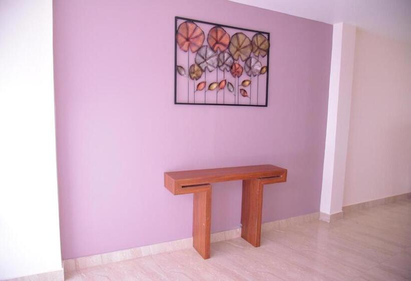 فندق White Boutique