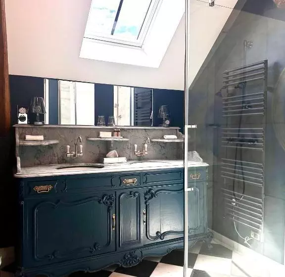 تختخواب و صبحانه La Villa Ribière
