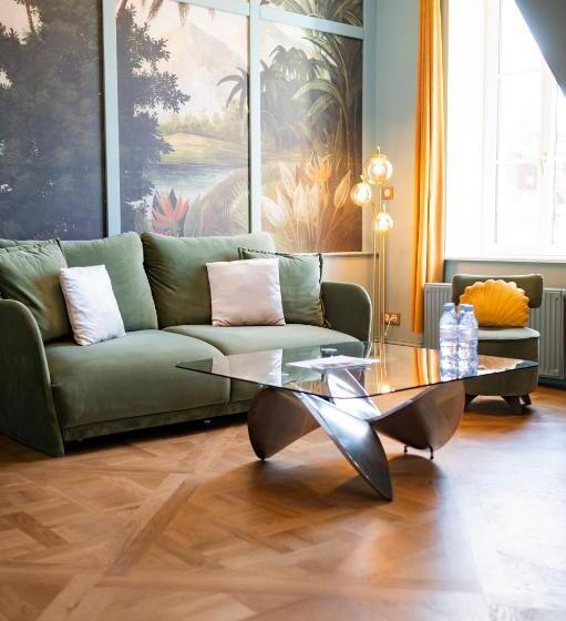 تختخواب و صبحانه La Villa Ribière