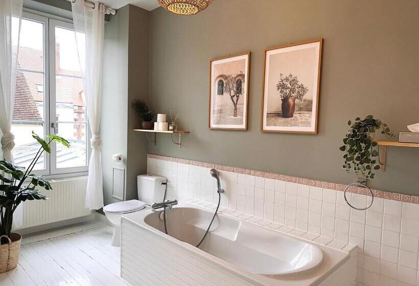 تختخواب و صبحانه La Villa Ribière