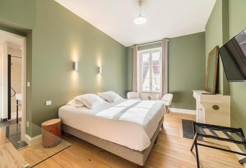 تختخواب و صبحانه La Villa Ribière