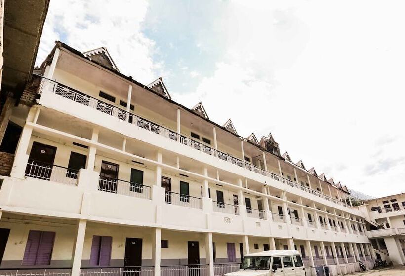 Spot On 44566 Hotel Gautam Park