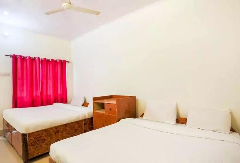 Spot On 44566 Hotel Gautam Park