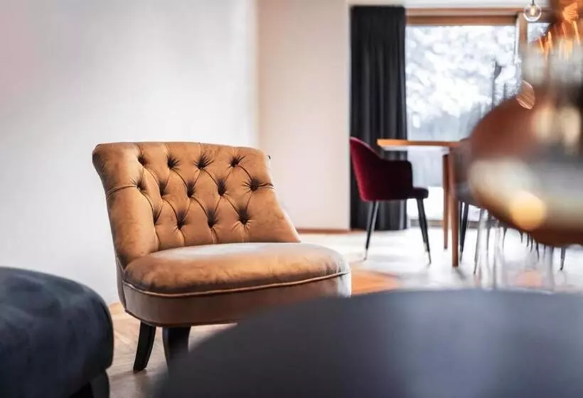 Aamiaismajoitus (B&B) Burgi S Adults Only