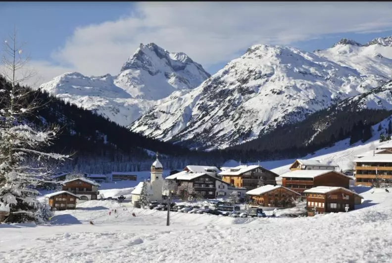 Aamiaismajoitus (B&B) Burgi S Adults Only