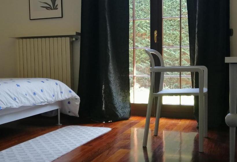 La Sughera  Bed & Breakfast