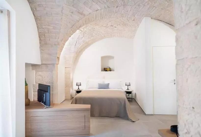 Hotelli Petrantiche   Albergo Diffuso