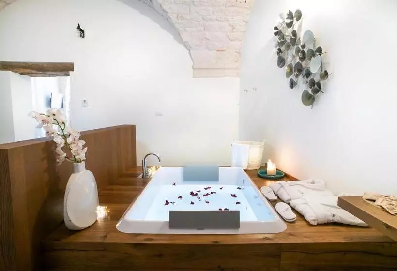 Hotelli Petrantiche   Albergo Diffuso