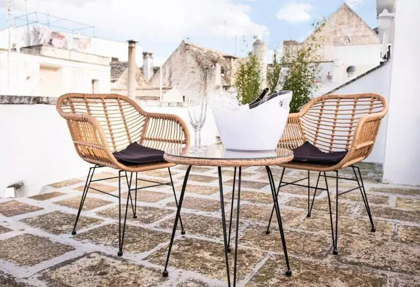 Hotelli Petrantiche   Albergo Diffuso