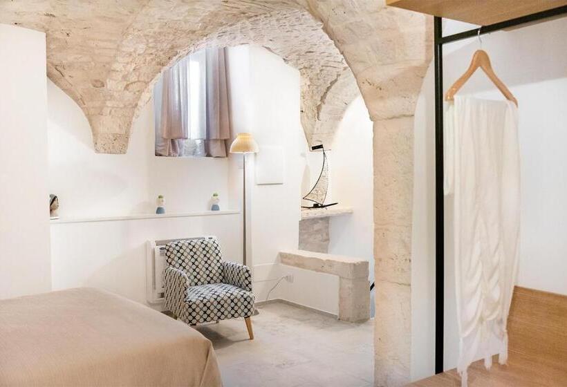 Hotel Petrantiche   Albergo Diffuso