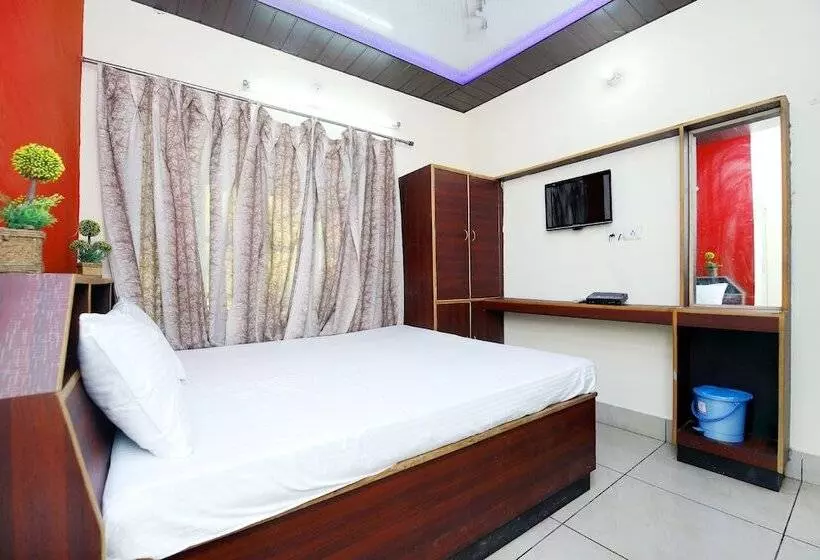 ホテル Spot On 42785 Mr Shawarma Family Restaurant &