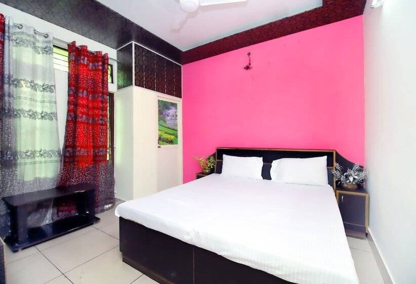 هتل Spot On 42785 Mr Shawarma Family Restaurant &