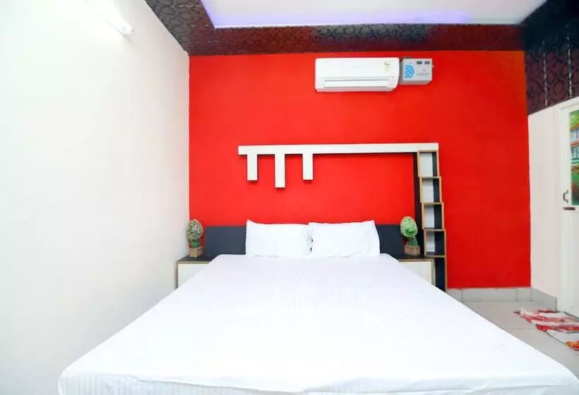 ホテル Spot On 42785 Mr Shawarma Family Restaurant &