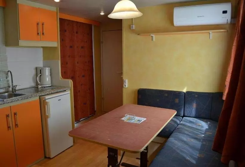 リゾートホテル Mobilhome Superior