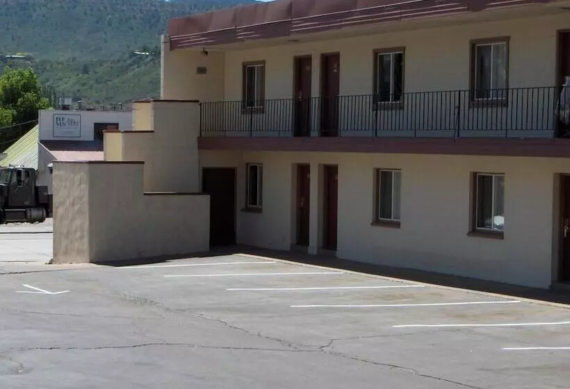 هتل Budget Inn Durango