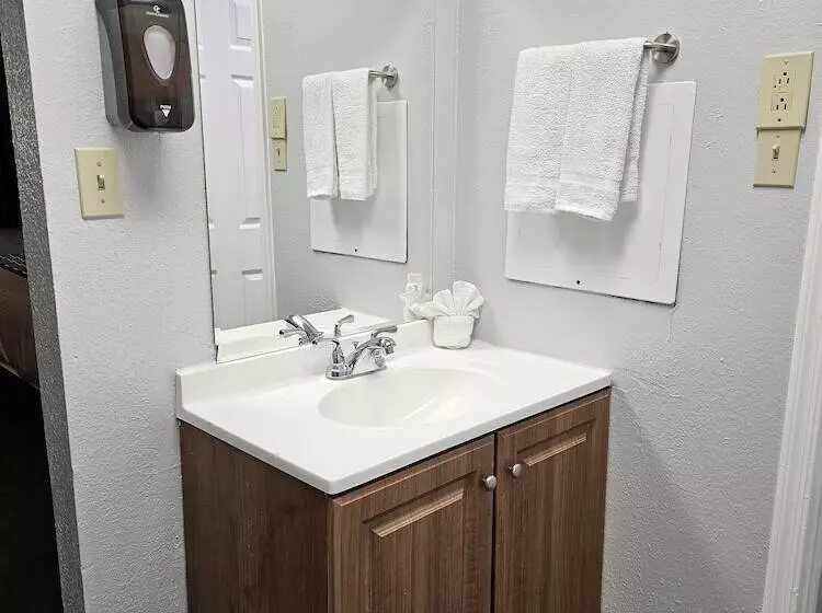 Отель Canyon Inn Flagstaff