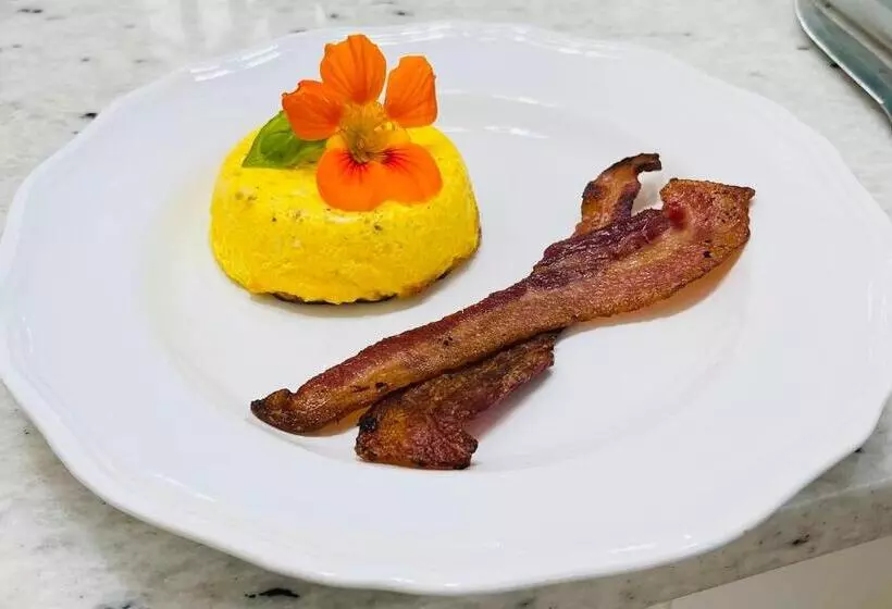 호텔 Carriage House Bed & Breakfast