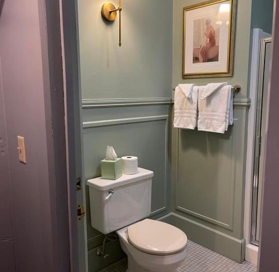 בית מלון כפרי Carriage House Bed & Breakfast