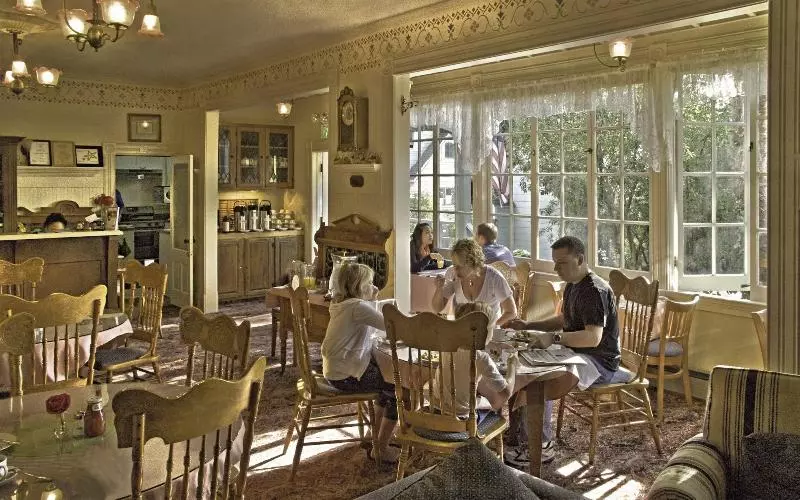 Centrella Hotel, A Kirkwood Collection