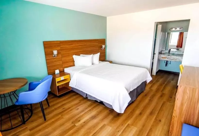 Отель Beyond Stay