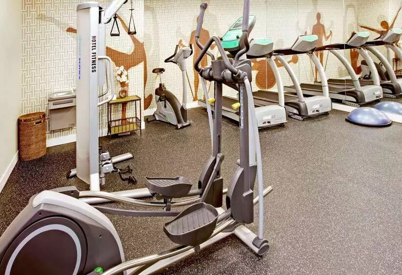 호텔 Mainstay Suites Greensboro