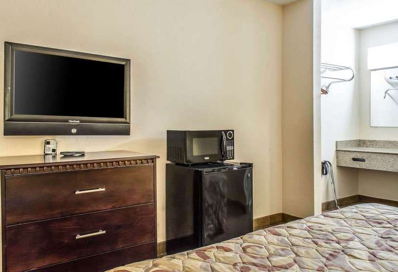 Отель Rodeway Inn Shippensburg