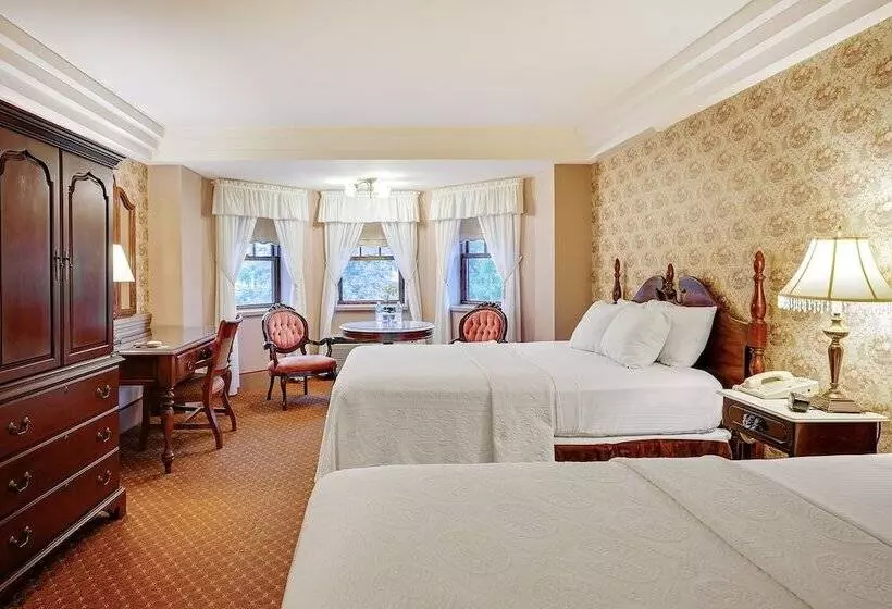 호텔 The Clarkson Inn