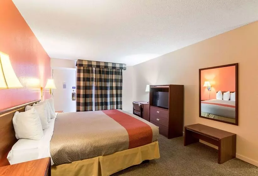 Motel 6butte, Mt Historic City Center