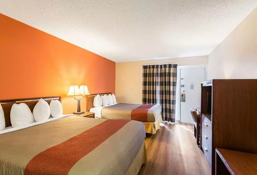 Motel 6butte, Mt Historic City Center