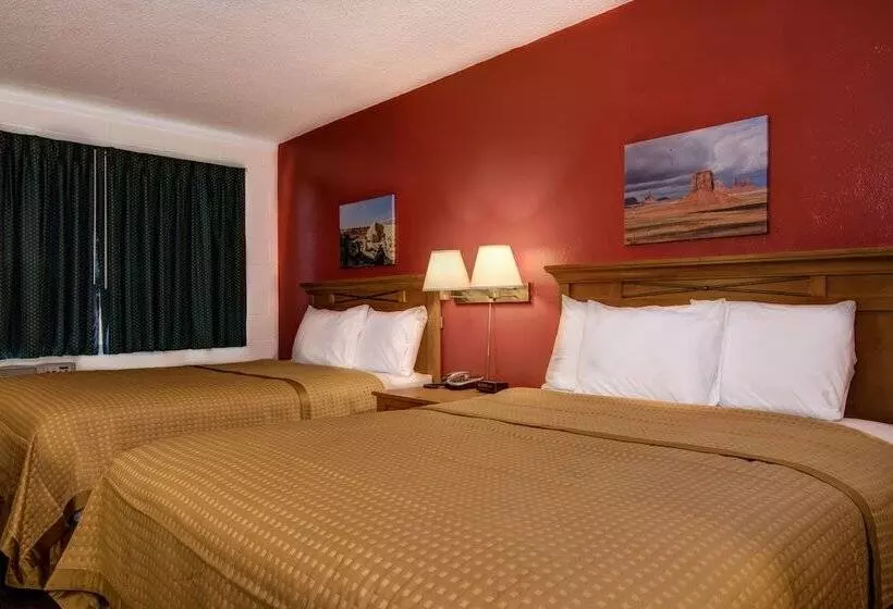 汽车旅馆  Cedar Lodge