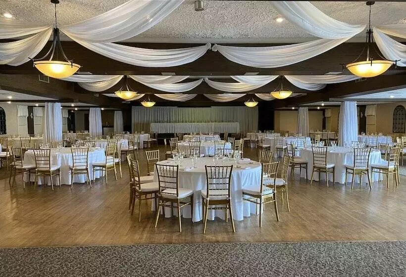 Lomakeskus Terrace Bay Hotel   Lakefront