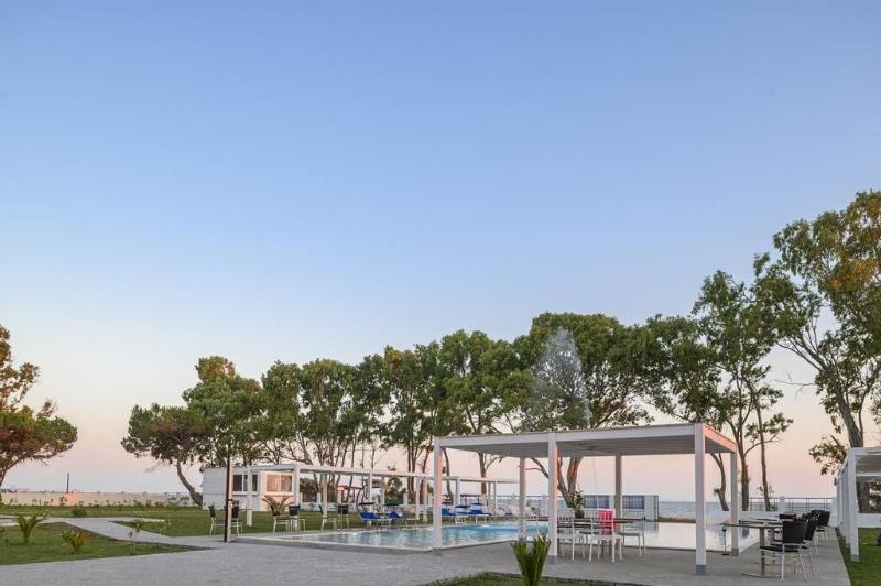 בית מלון כפרי Lido Beach Phg