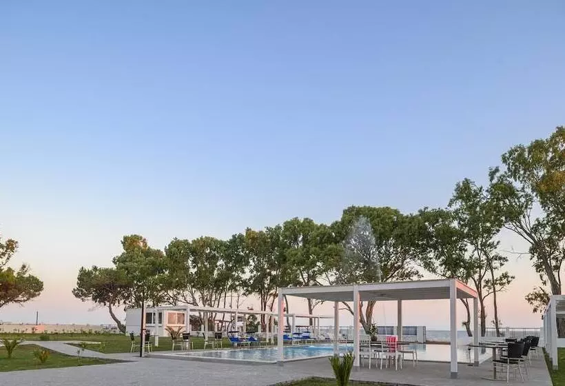 ホテル Lido Beach Phg