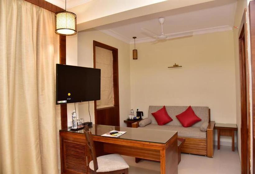 酒店 Max Lords Plaza Goa