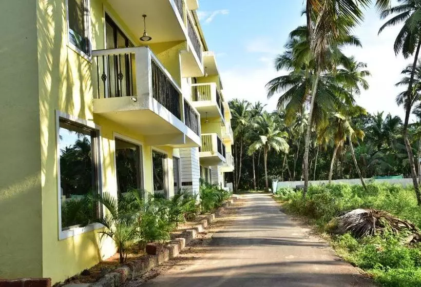 Hotel Max Lords Plaza Goa
