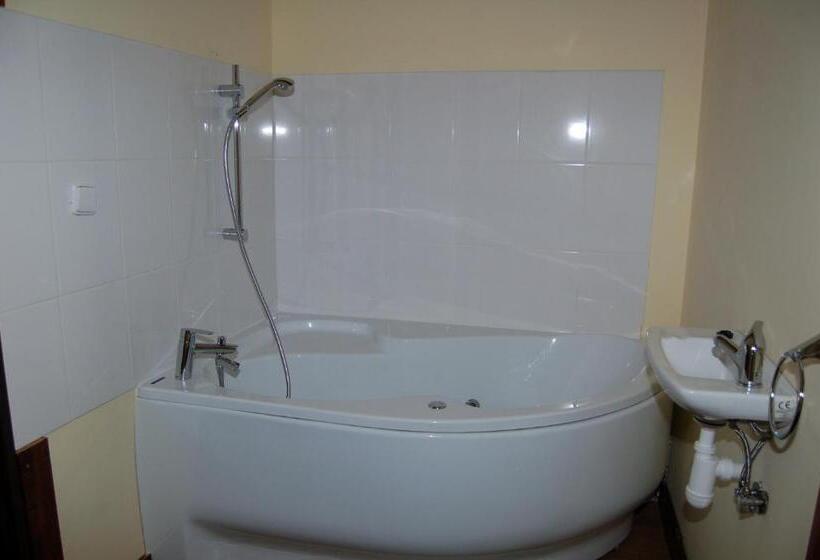 בית מלון כפרי Pudlov