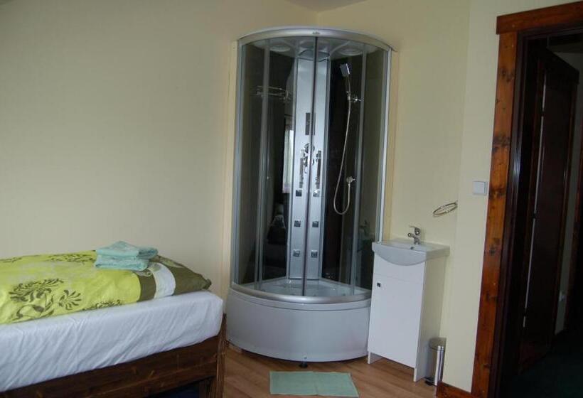 בית מלון כפרי Pudlov