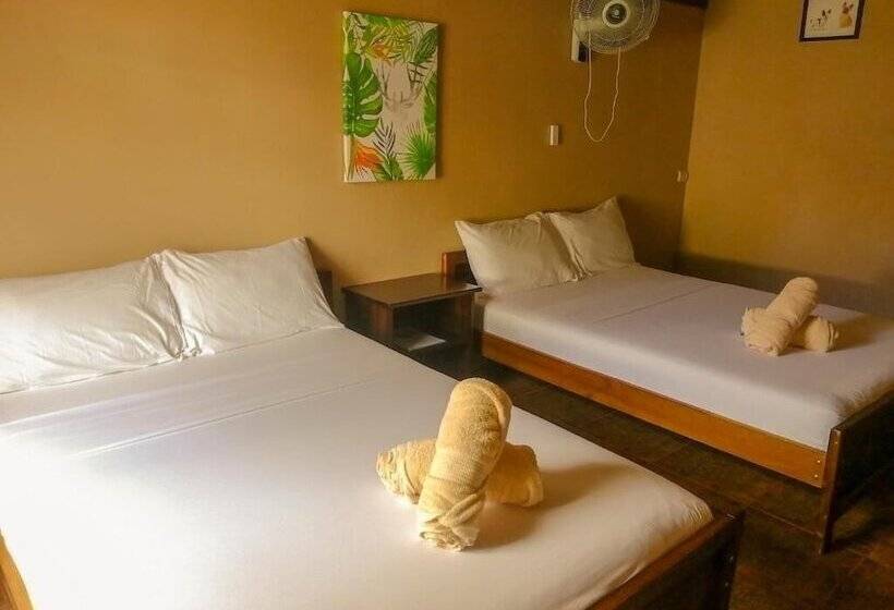 پانسیون Nice Place Hostel