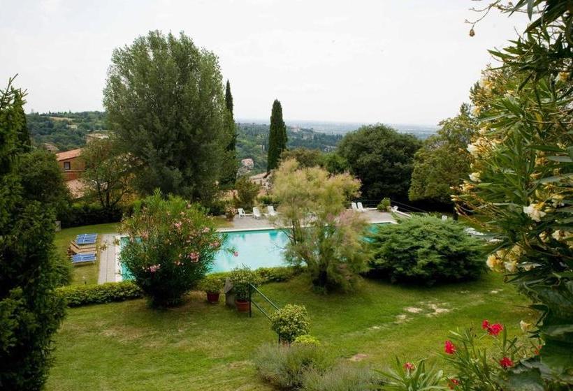 پانسیون Villa L Oliveta